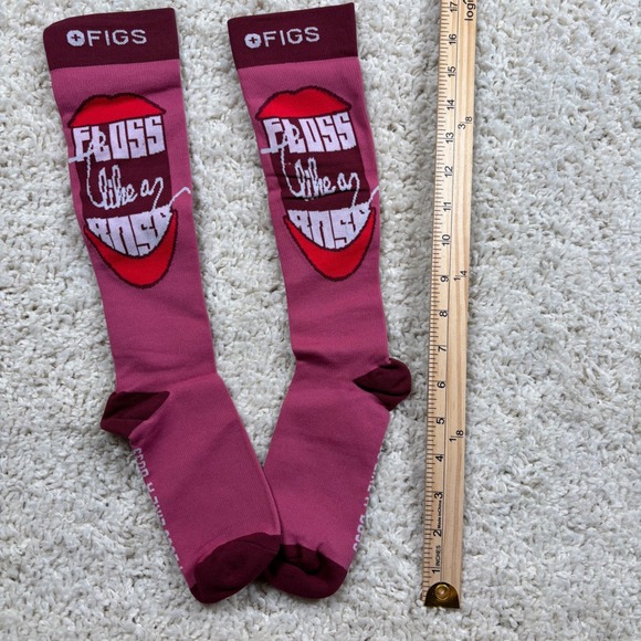 FIGS Floss Like a Boss Knee High Compression Socks Size L Pink Burgundy - Picture 5 of 5